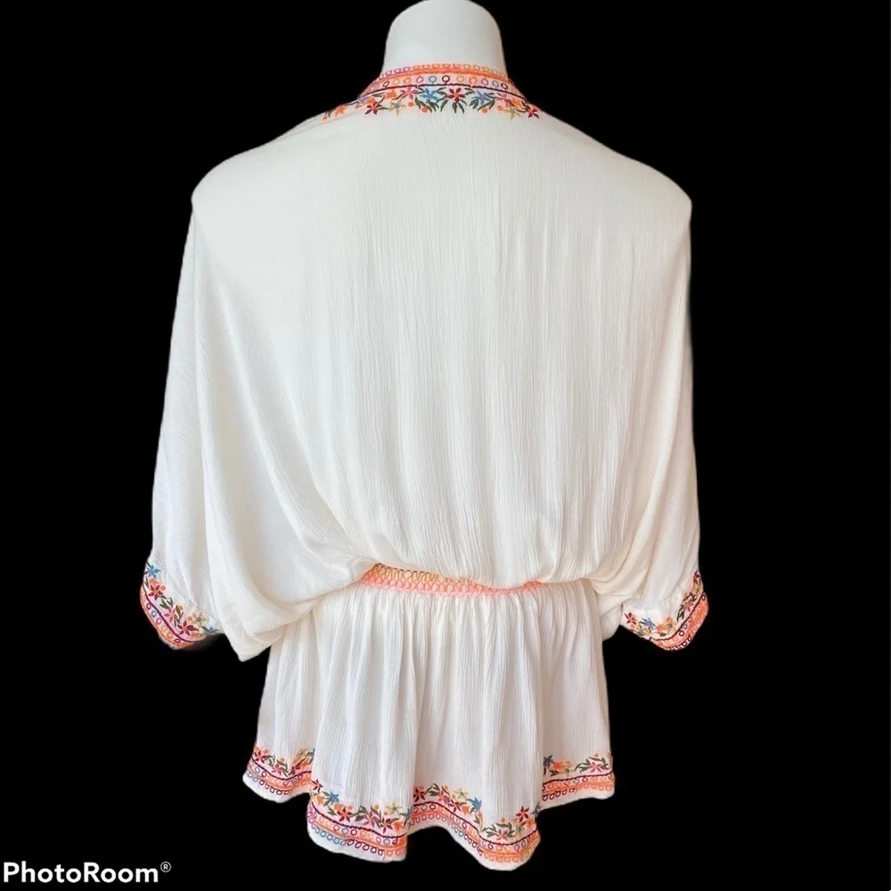 ALTAR’D STATE Bohemian Embroidered Swimsuit Cover Or Blouse Size M NEW